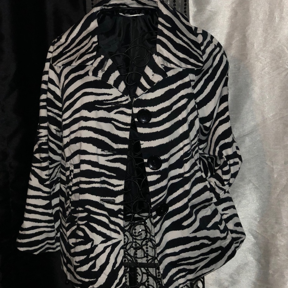 Zebra Print Jacket 🦓